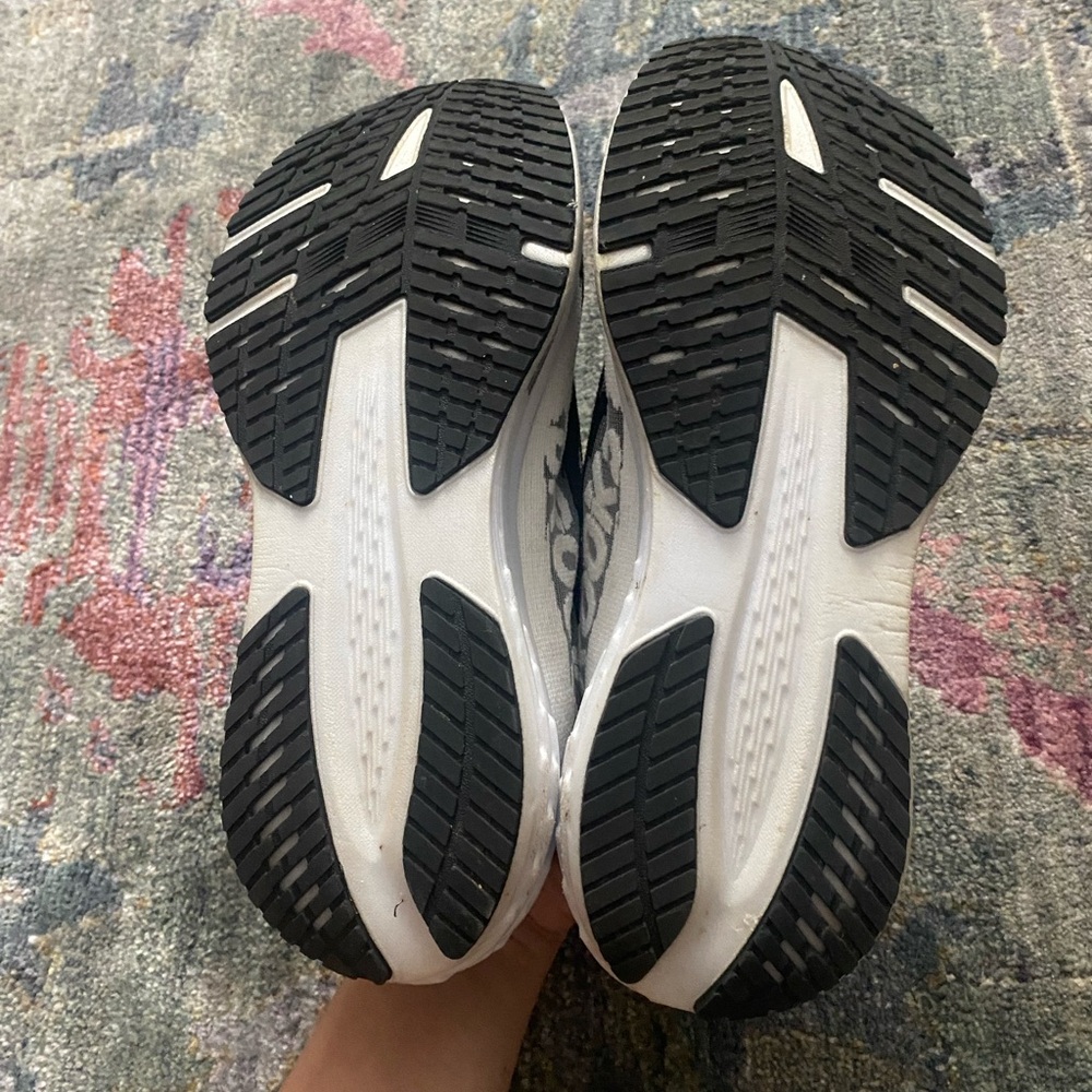 Brooks Women's Black and White Sneakers - Picture 4 of 4
